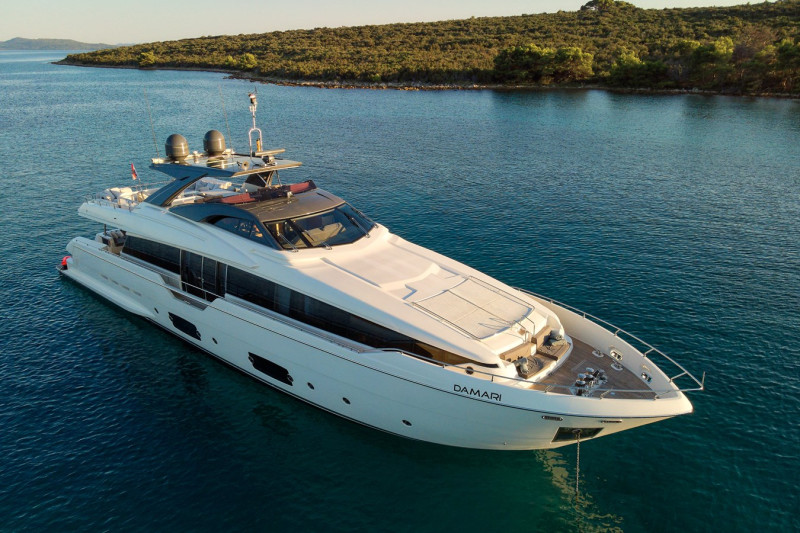 2019 95' 10" FERRETTI YACHTS