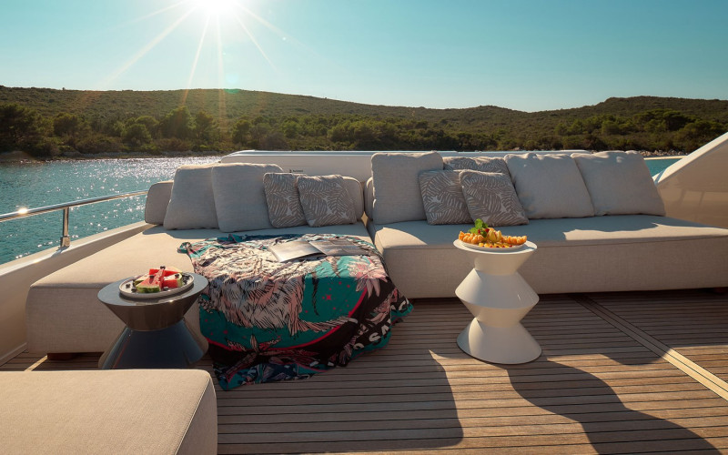 2019 95' 10" FERRETTI YACHTS