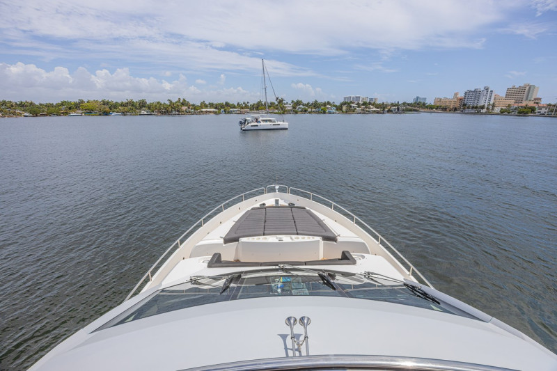 75 YACHT 2017 75' 0" SUNSEEKER