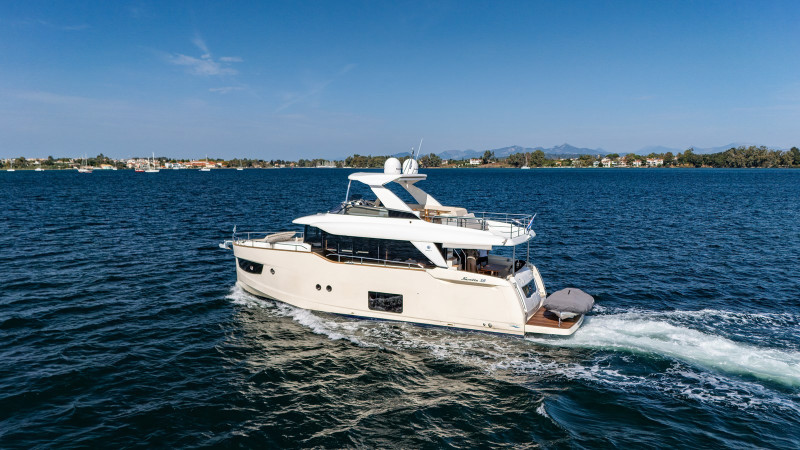 58 NAVETTA 2017 58' 0" ABSOLUTE