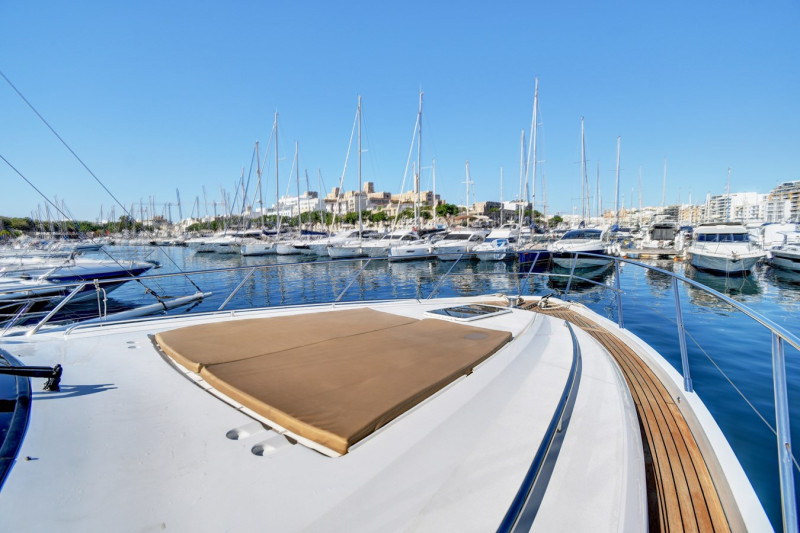 2009 62' 0" PRINCESS YACHTS