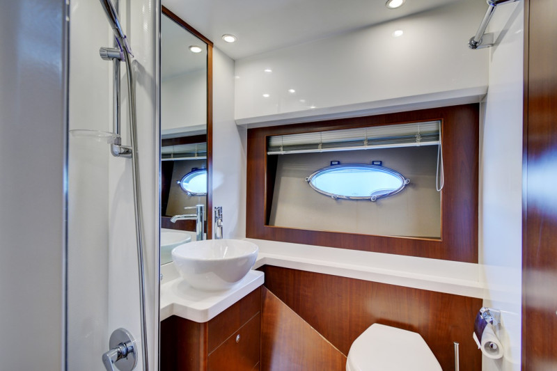 2009 62' 0" PRINCESS YACHTS