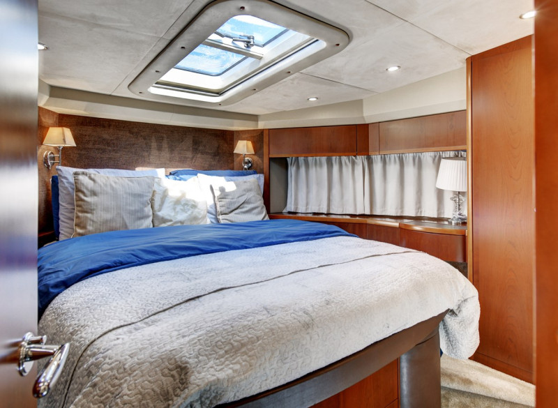 2009 62' 0" PRINCESS YACHTS