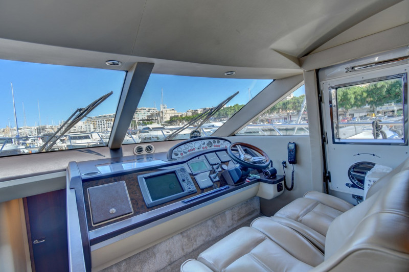 2009 62' 0" PRINCESS YACHTS