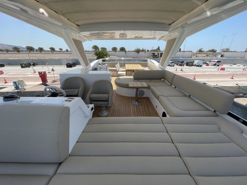 MANHATTAN 66 2018 SUNSEEKER