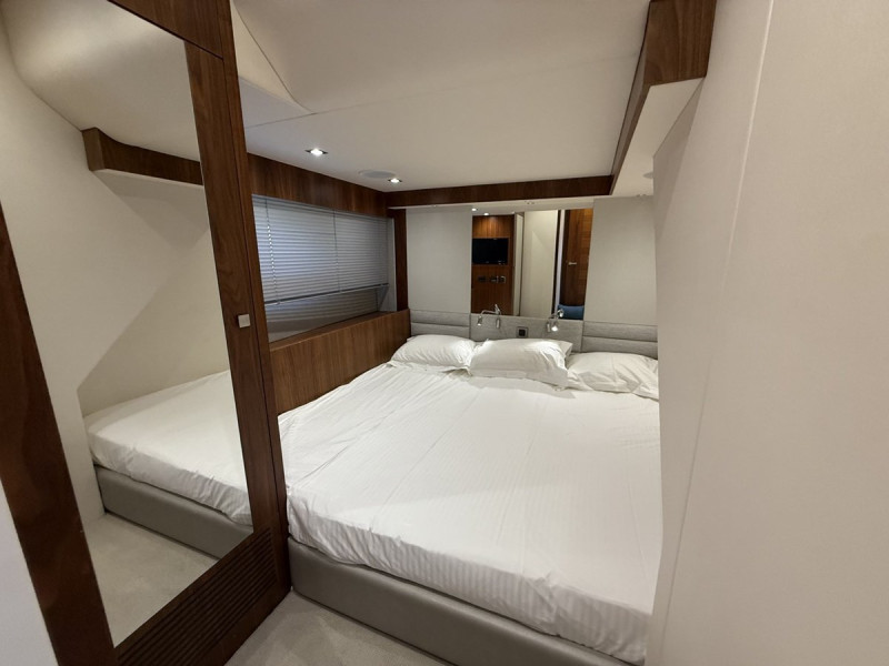 MANHATTAN 66 2018 SUNSEEKER