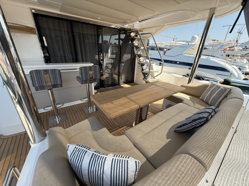 MANHATTAN 66 2018 SUNSEEKER