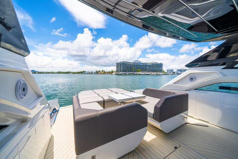 SUPERHAWK 55 2024 55' 0" SUNSEEKER