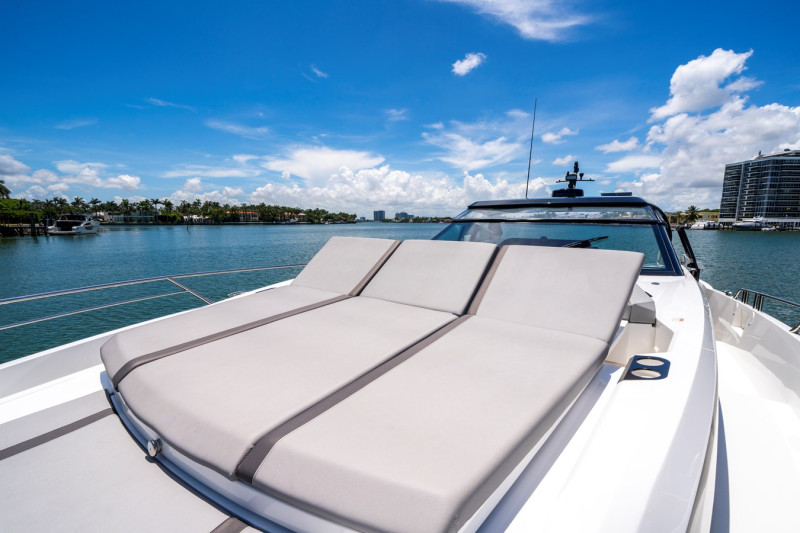 SUPERHAWK 55 2024 55' 0" SUNSEEKER