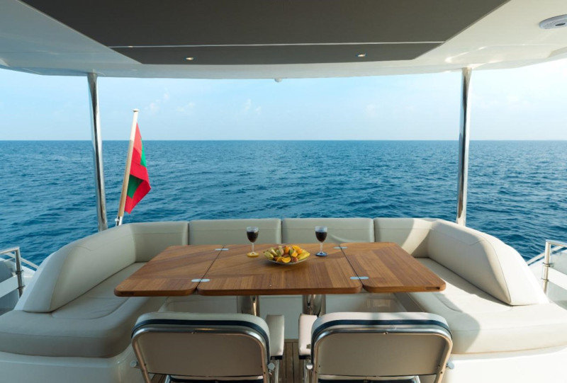 Y75 2020 78' 8" PRINCESS YACHTS