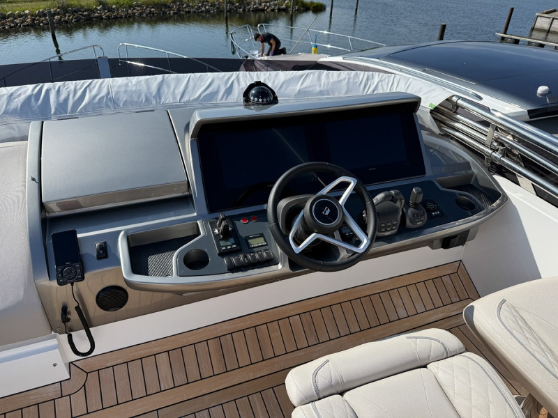 F50 2024 51' 0" PRINCESS YACHTS