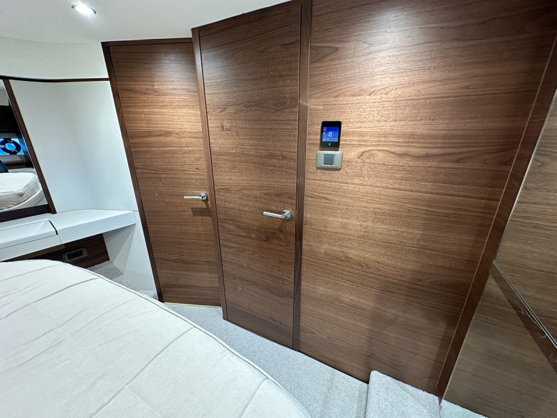 F45 2024 47' 1" PRINCESS YACHTS