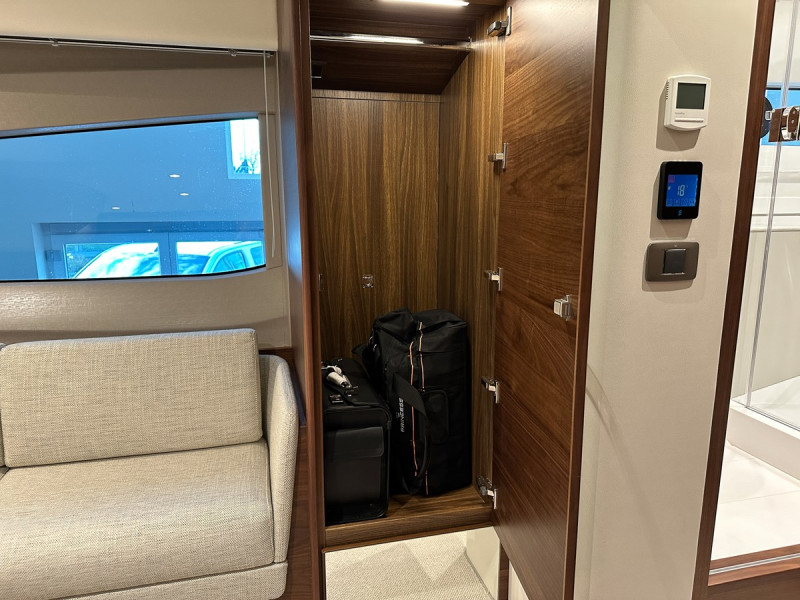 F45 2024 47' 1" PRINCESS YACHTS