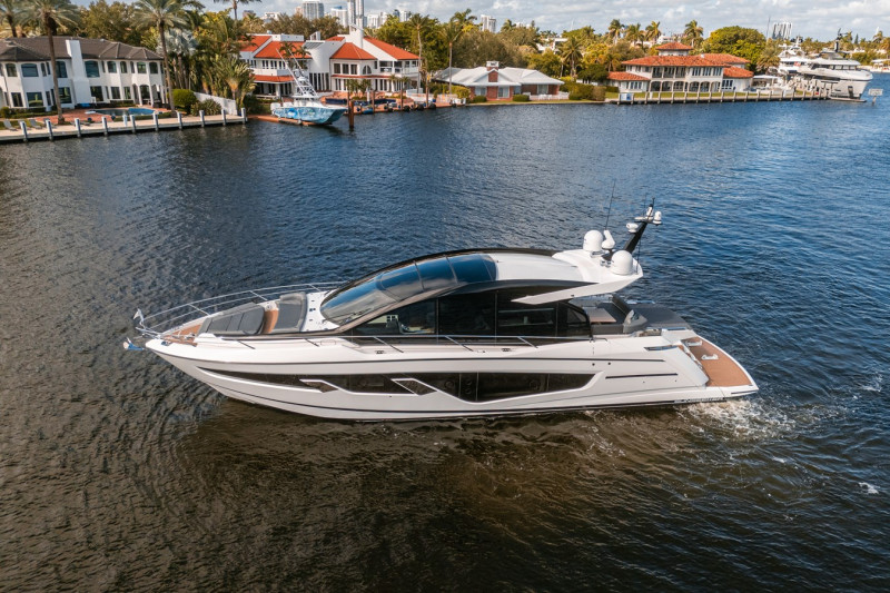 PREDATOR 65 2022 65' 0" SUNSEEKER