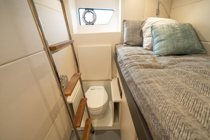 PREDATOR 65 2022 65' 0" SUNSEEKER