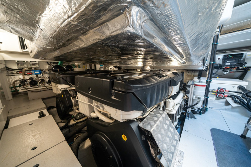 PREDATOR 65 2022 65' 0" SUNSEEKER