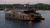 2025 93' 11" SUNREEF YACHTS