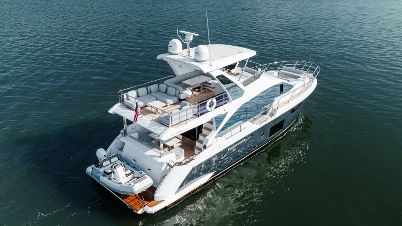 60 FLY 2023 60' 0" AZIMUT YACHTS