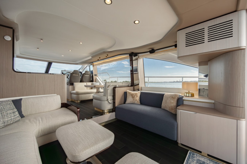 60 FLY 2023 60' 0" AZIMUT YACHTS