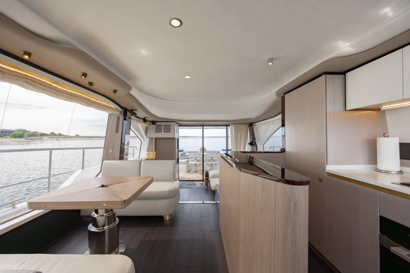 60 FLY 2023 60' 0" AZIMUT YACHTS