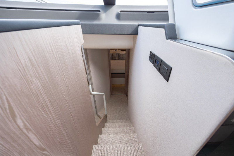 60 FLY 2023 60' 0" AZIMUT YACHTS