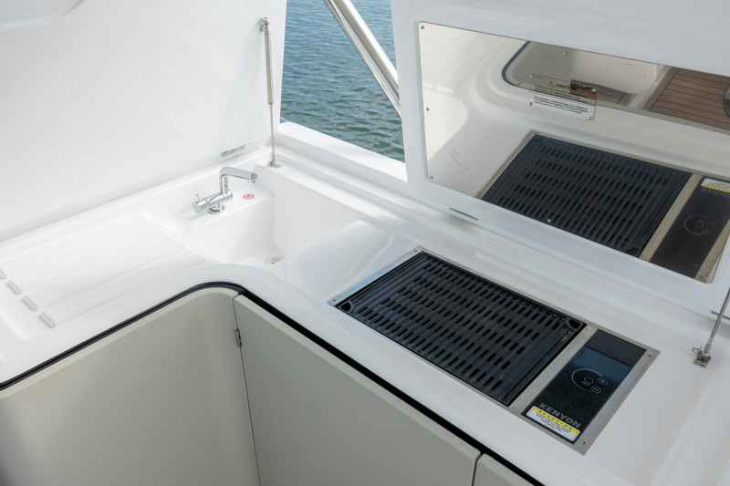 60 FLY 2023 60' 0" AZIMUT YACHTS