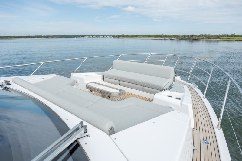 60 FLY 2023 60' 0" AZIMUT YACHTS