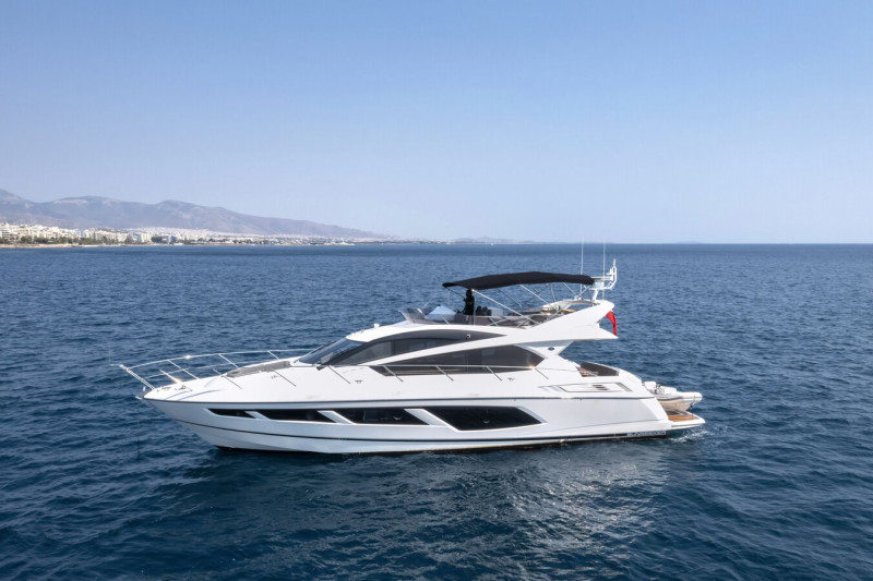 MANHATTAN 65 2016 69' 1" SUNSEEKER