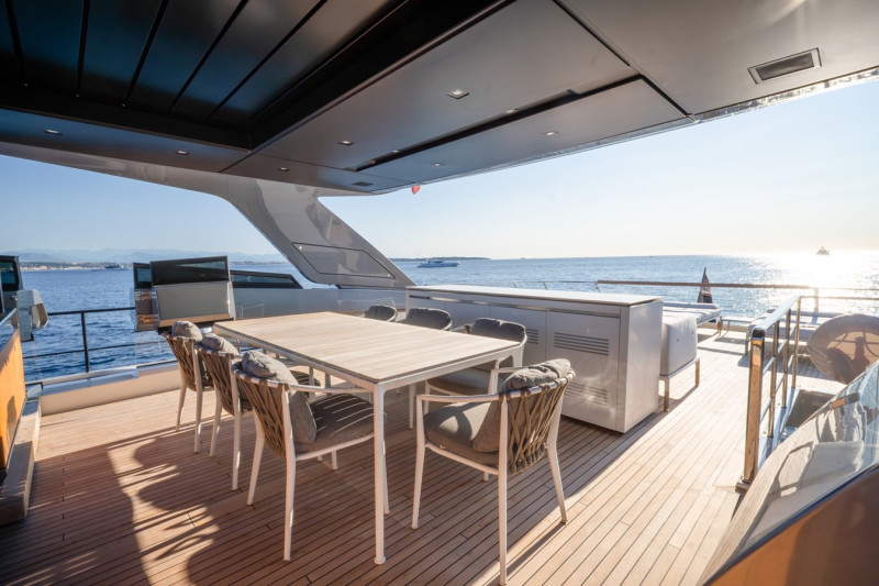 SL102A 2018 102' 0" SANLORENZO YACHTS