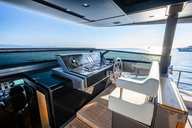 SL102A 2018 102' 0" SANLORENZO YACHTS