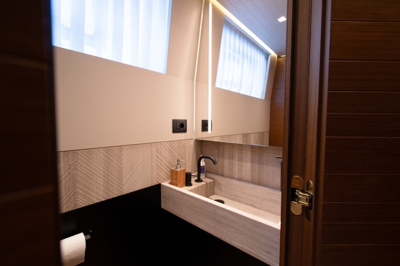 SL102A 2018 102' 0" SANLORENZO YACHTS