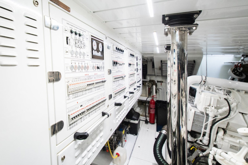 SL102A 2018 102' 0" SANLORENZO YACHTS