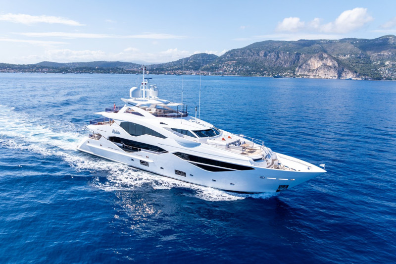 SUNSEEKER 131 2017 131' 5" SUNSEEKER