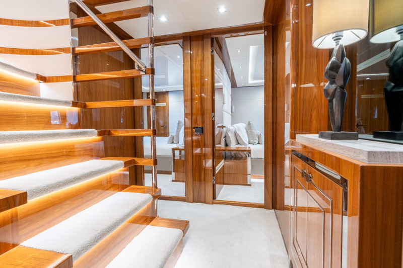 SUNSEEKER 131 2017 131' 5" SUNSEEKER