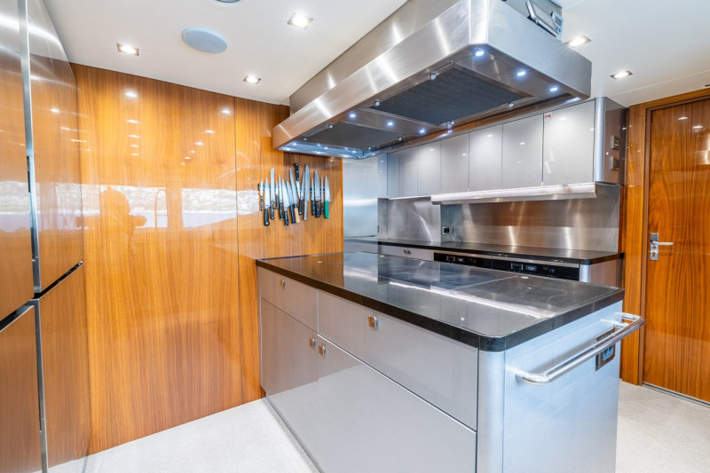 SUNSEEKER 131 2017 131' 5" SUNSEEKER