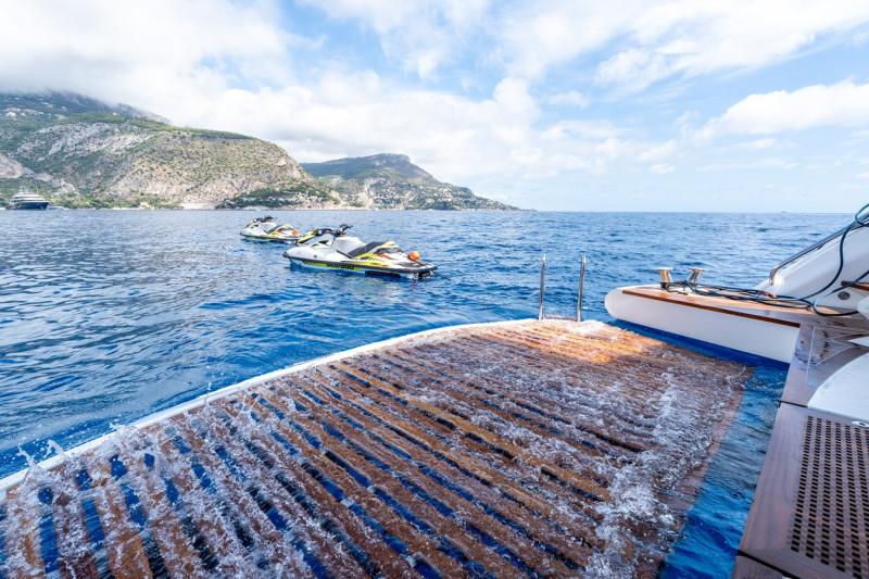 SUNSEEKER 131 2017 131' 5" SUNSEEKER