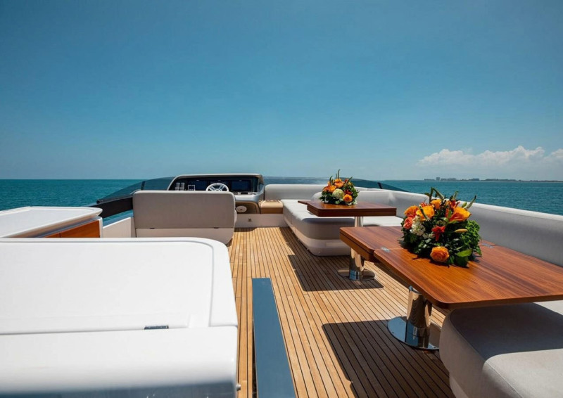 S10 2022 94' 3" AZIMUT YACHTS