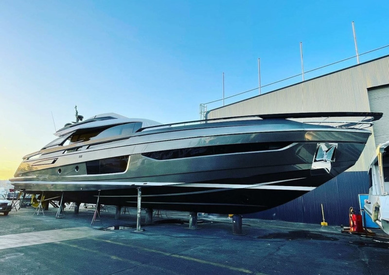 S10 2022 94' 3" AZIMUT YACHTS