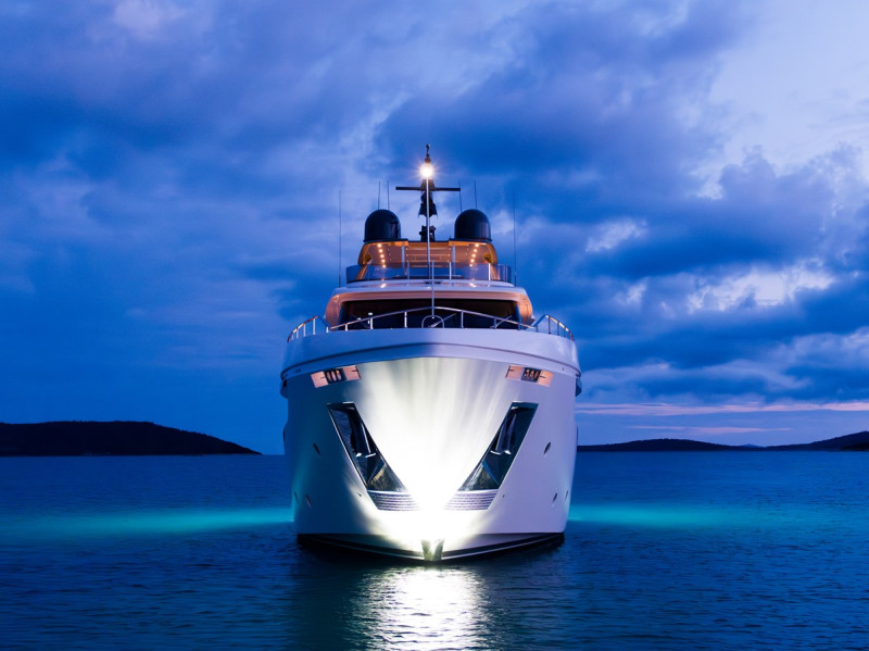 NAVETTA 33 2019 108' 3" CUSTOM LINE