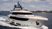 NAVETTA 33 2019 108' 3" CUSTOM LINE