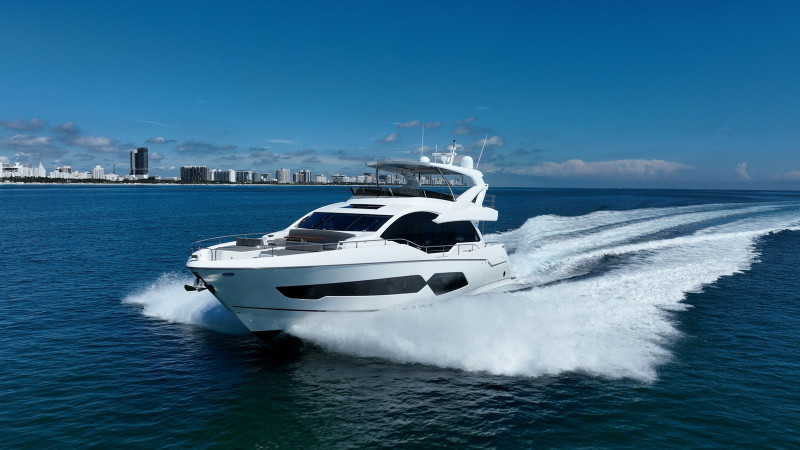 76 YACHT 2018 77' 0" SUNSEEKER