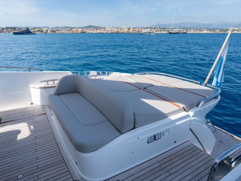 S80 2025 83' 4" PRINCESS YACHTS