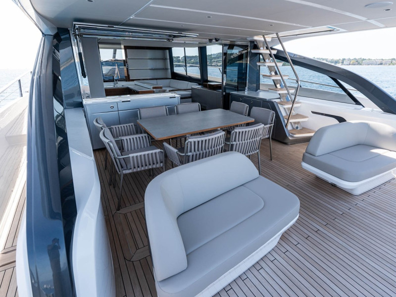 S80 2025 83' 4" PRINCESS YACHTS