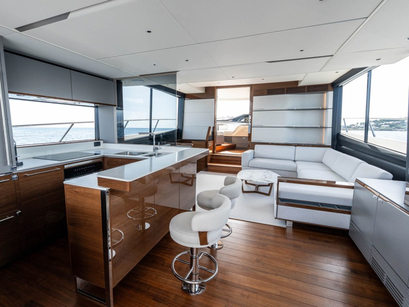 S80 2025 83' 4" PRINCESS YACHTS