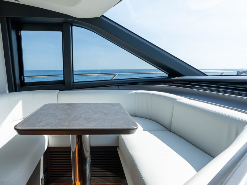 S80 2025 83' 4" PRINCESS YACHTS