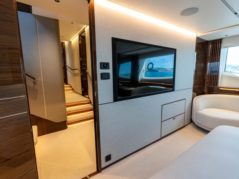 S80 2025 83' 4" PRINCESS YACHTS