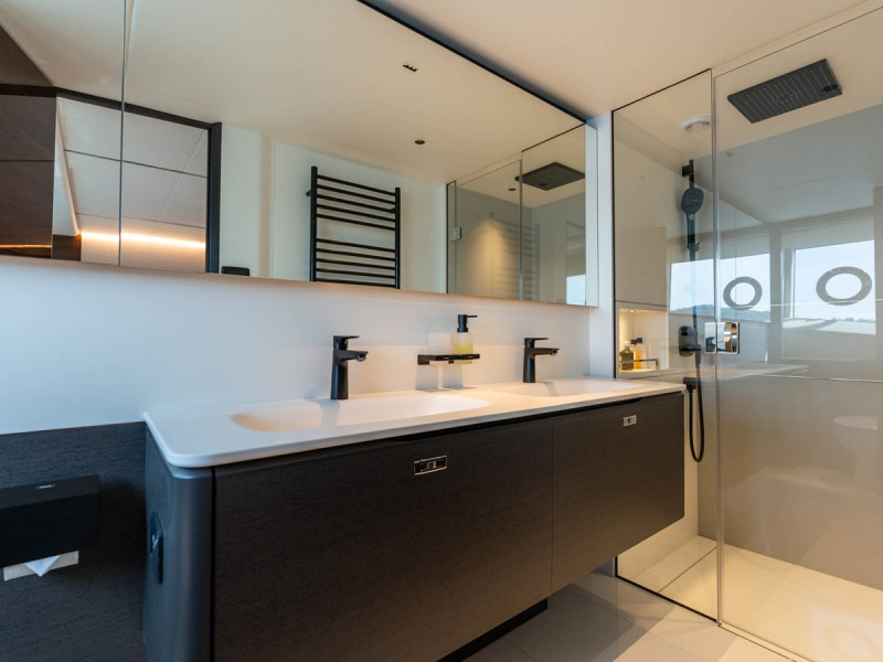 S80 2025 83' 4" PRINCESS YACHTS