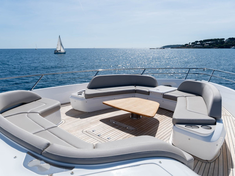 S80 2025 83' 4" PRINCESS YACHTS