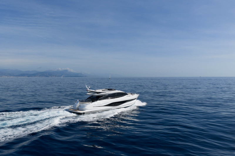 S80 2025 83' 4" PRINCESS YACHTS