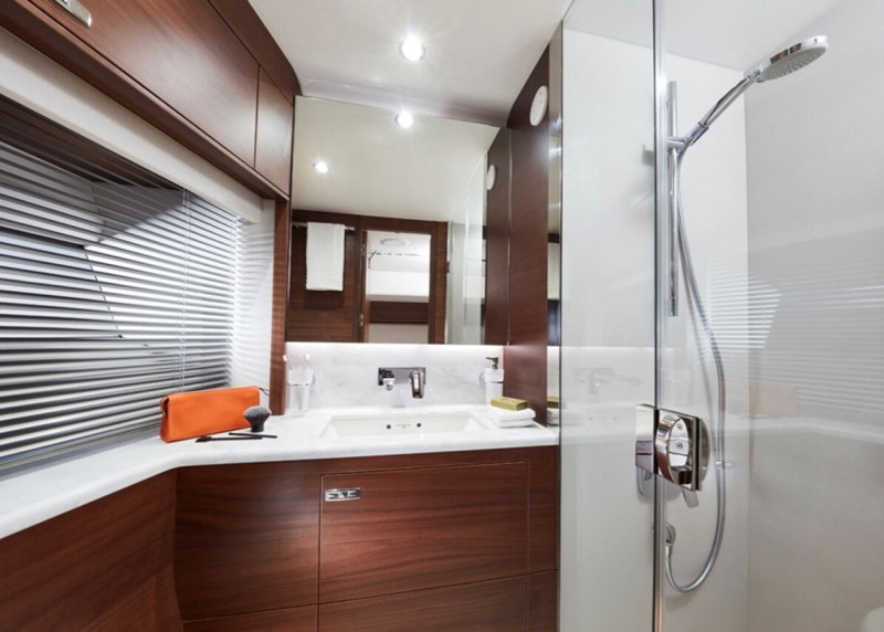 S78 2021 80' 11" PRINCESS YACHTS